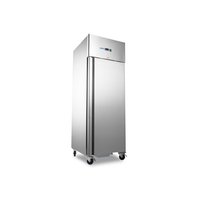 Ledusskapis  RC 700